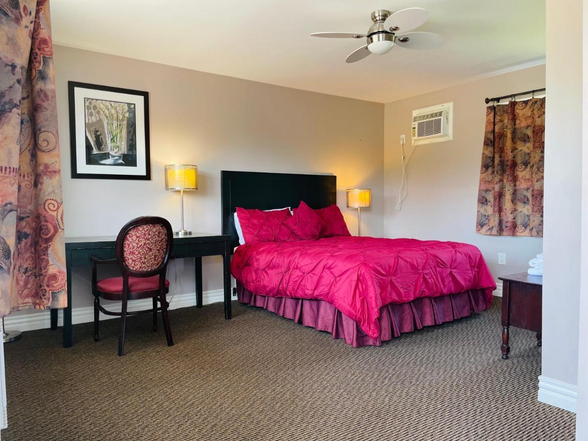 Scenic Motel Монктон Екстер'єр фото