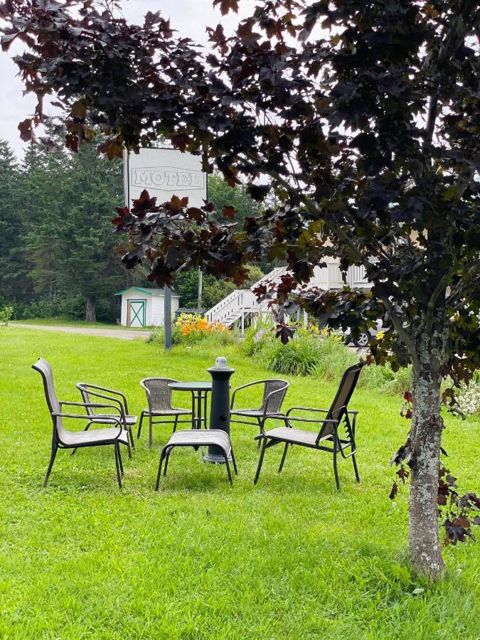 Scenic Motel Монктон Екстер'єр фото