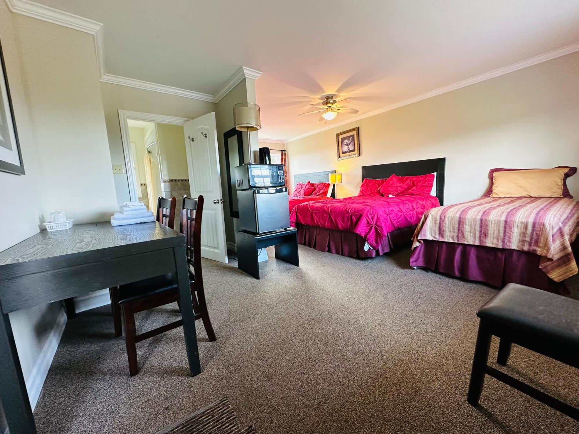 Scenic Motel Монктон Екстер'єр фото